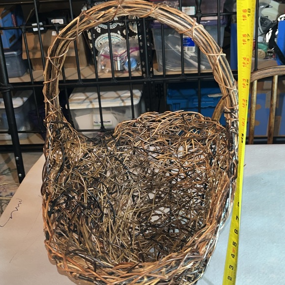 Extra Large Decorative Basket Handmade Never Used - Picture 5 of 8